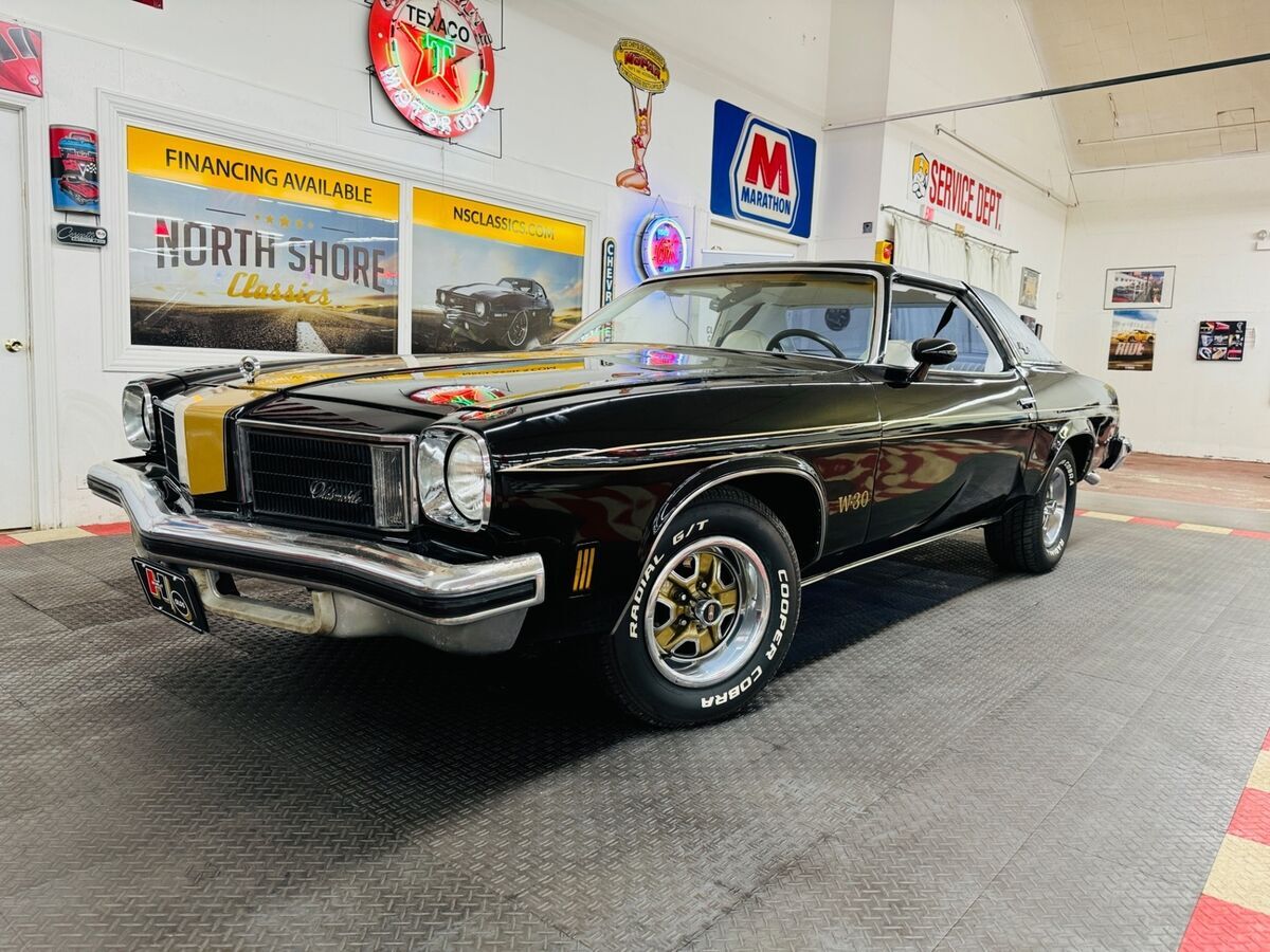 1975 Oldsmobile Cutlass - HURST OLDS W-30 -SEE VIDEO - photo 2