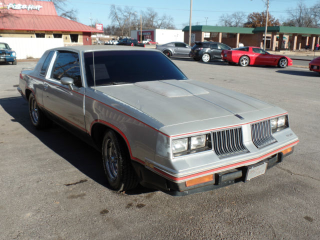 1984 Oldsmobile Cutlass Hurst Calais - photo 5