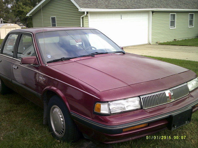 1989 Oldsmobile Cutlass 4 dr sedan - photo 8