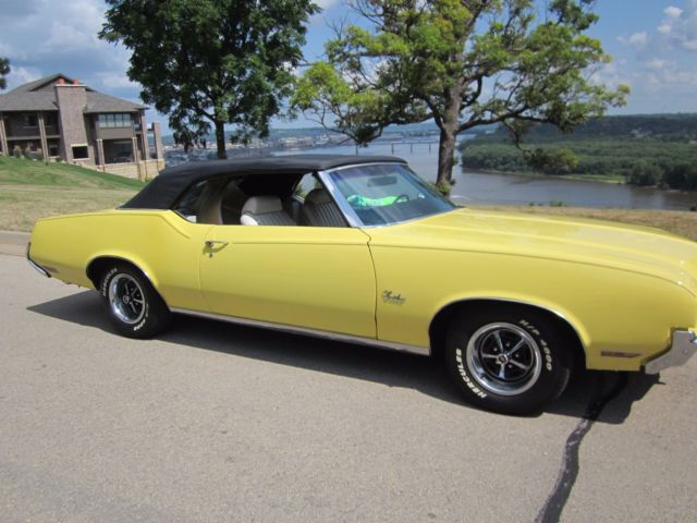 1972 Oldsmobile Cutlass