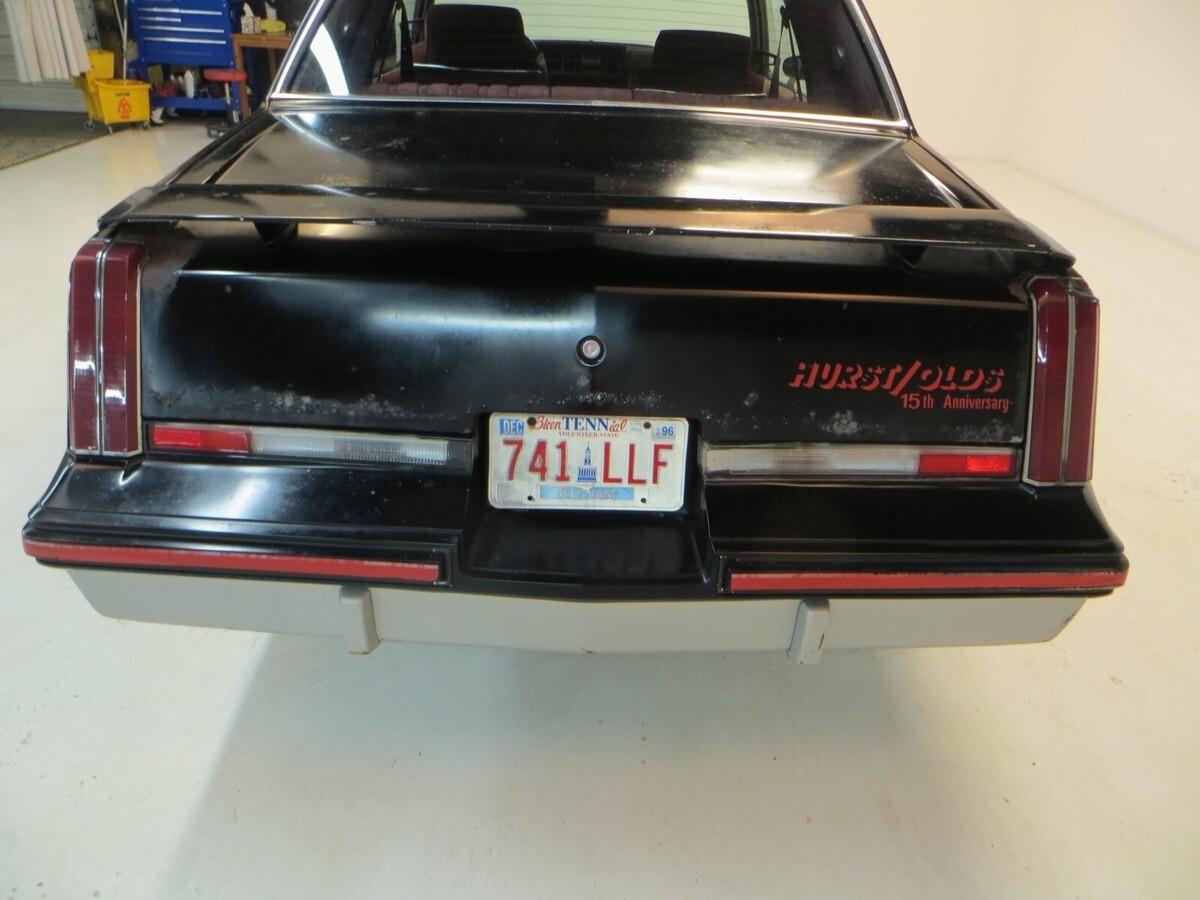 1983 Oldsmobile Cutlass Hurst/Olds 15th Anniversary - photo 6