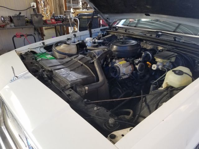 1985 Oldsmobile Cutlass sedan - photo 3