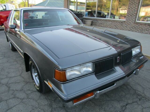 1988 Oldsmobile Cutlass Brougham - photo 11