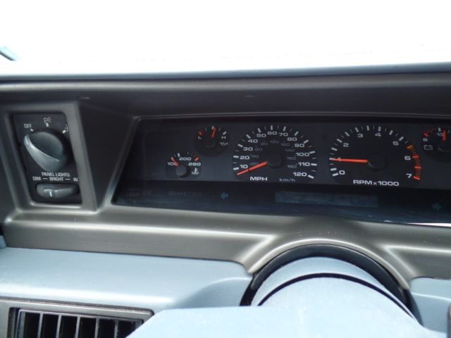 1994 Oldsmobile Cutlass Supreme S - photo 11