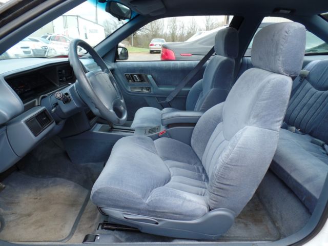 1994 Oldsmobile Cutlass Supreme S - photo 9