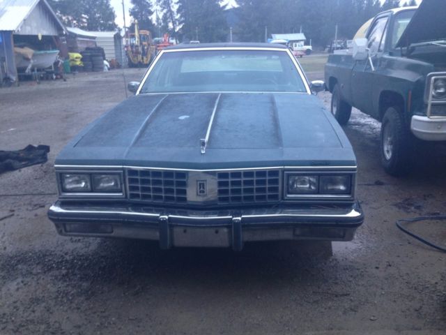 1985 Oldsmobile Eighty-Eight Royal Brougham - photo 4