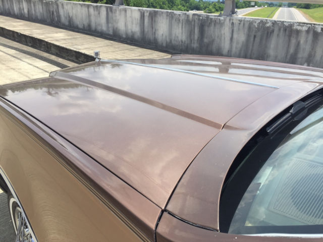 1981 Oldsmobile Toronado Brougham Coupe 2-Door - photo 7