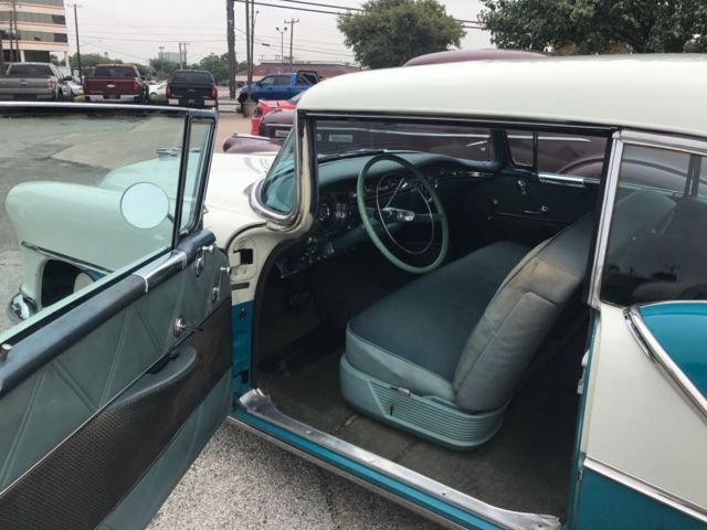 1954 Oldsmobile Ninety-Eight Holiday HT - photo 12