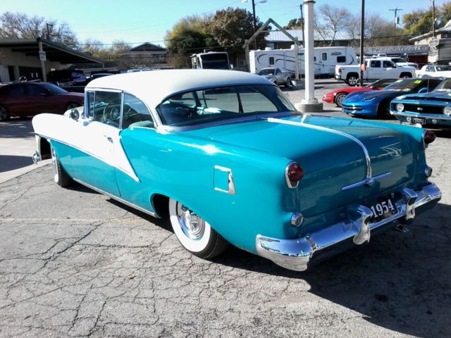 1954 Oldsmobile Ninety-Eight Holiday HT - photo 8