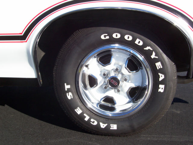 1970 Oldsmobile Cutlass Y 74 pace car - photo 11