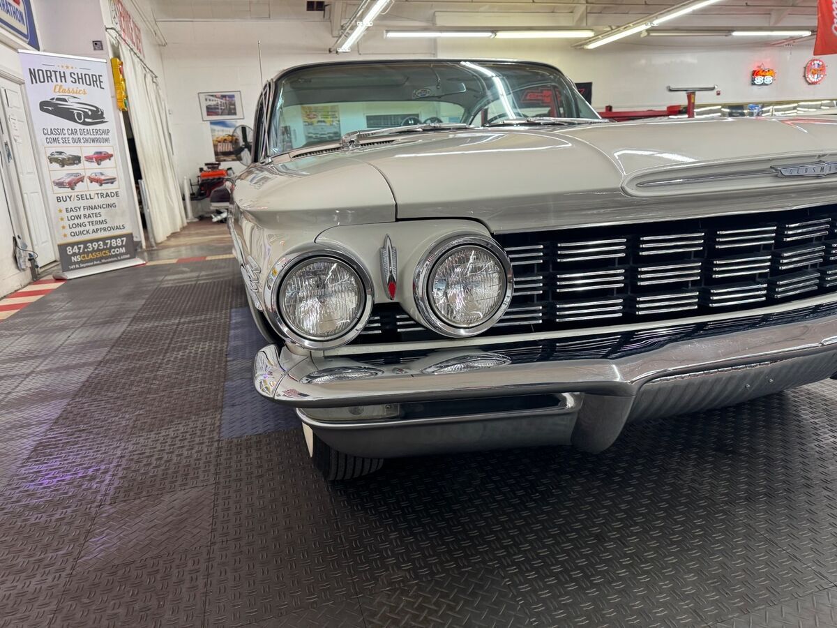 1960 Oldsmobile Eighty-Eight - FUEL INJECTED 394 ENGINE -SEE VIDEO - photo 8