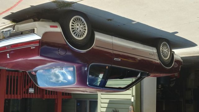 1988 Oldsmobile Toronado 2 door - photo 2