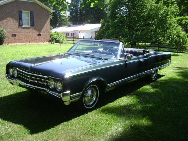 1965 Oldsmobile Ninety-Eight Convertible - photo 5