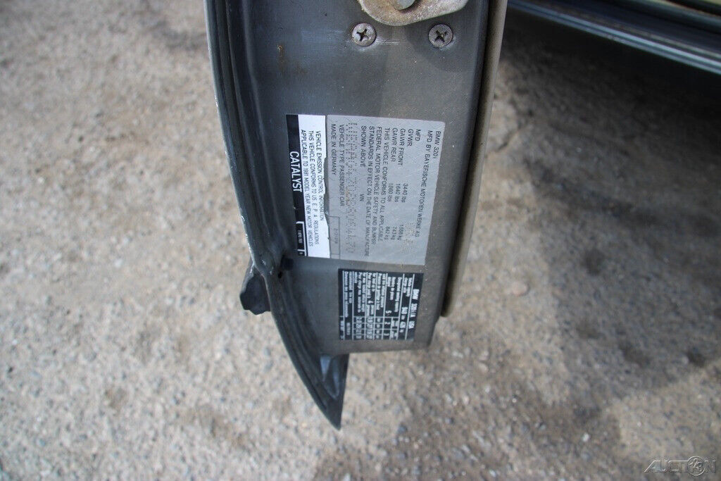 1981 BMW 3-Series 320i - photo 11