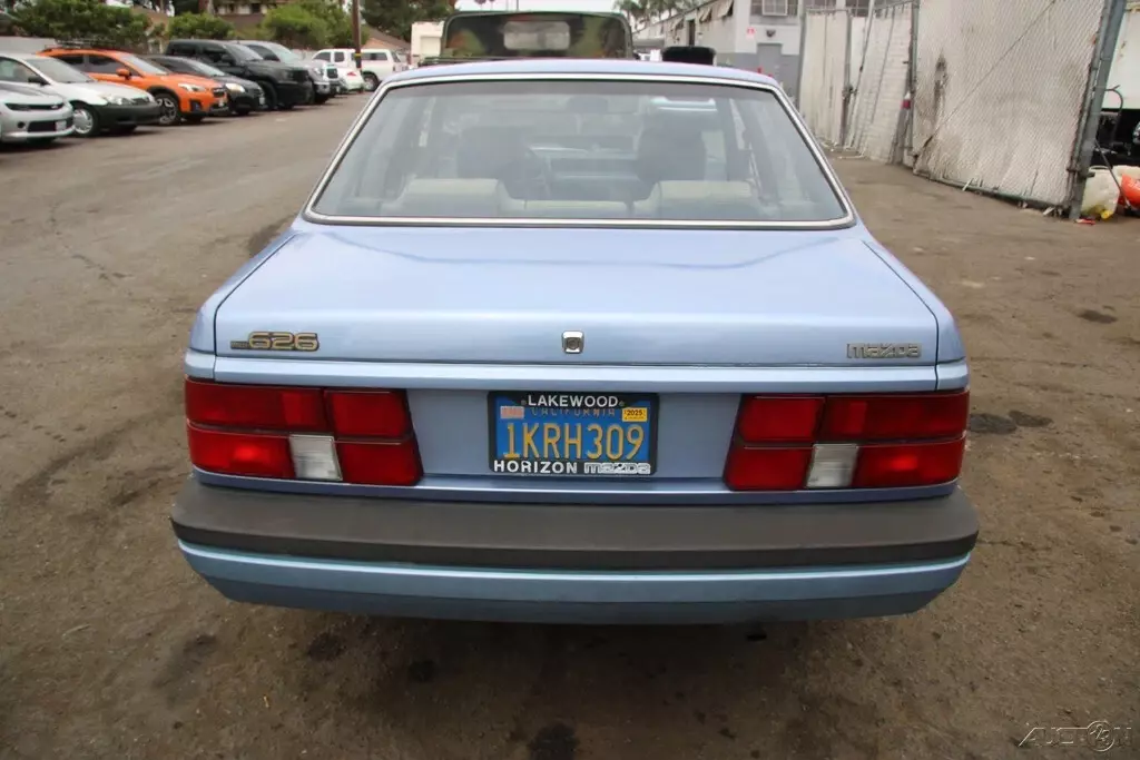 1984 Mazda 626 - photo 5