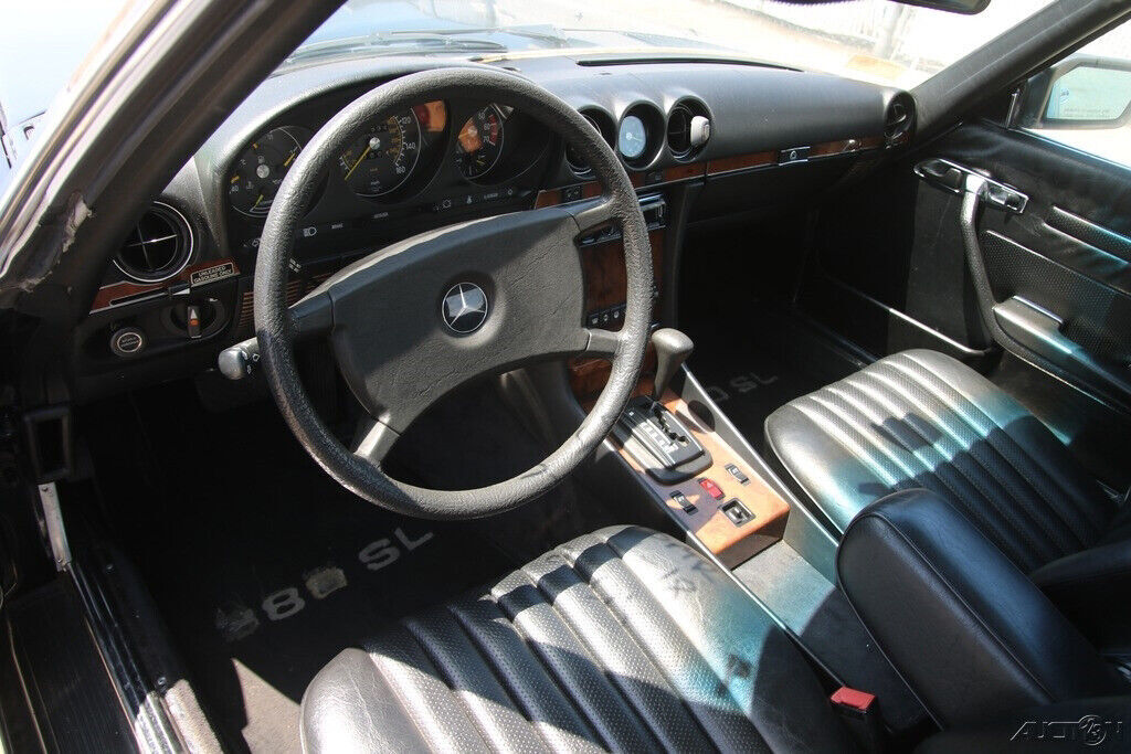 1985 Mercedes-Benz 300-Series 380 SL - photo 13