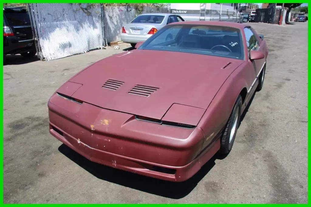 (OMR) 1986 Pontiac FireBird 5.0 L V8 NO RESERVE 1986 Pontiac Firebird