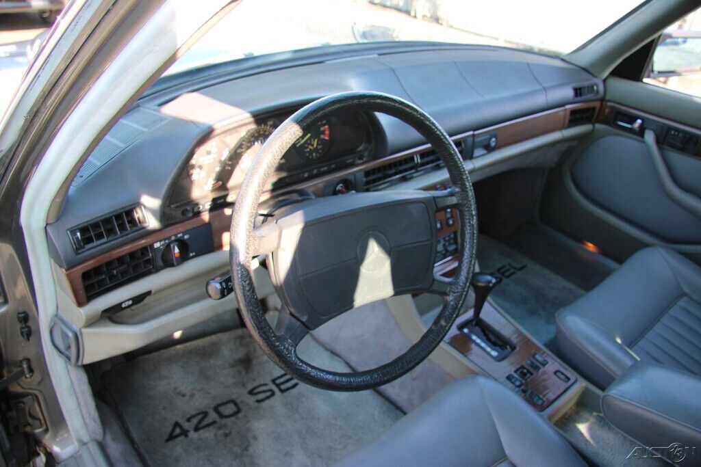 1987 Mercedes-Benz 400-Series 420 SEL - photo 13