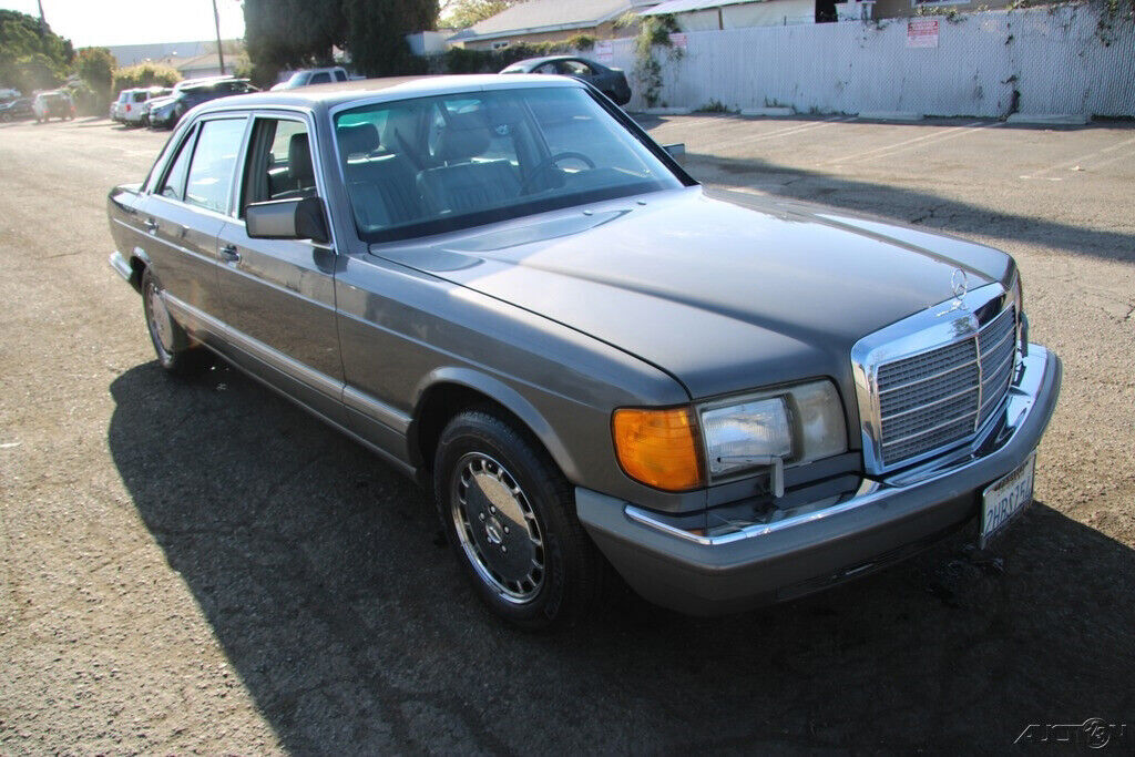 1987 Mercedes-Benz 400-Series 420 SEL - photo 8