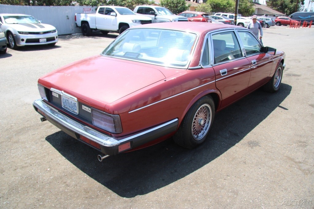 1988 Jaguar XJ Vanden Plas - photo 6