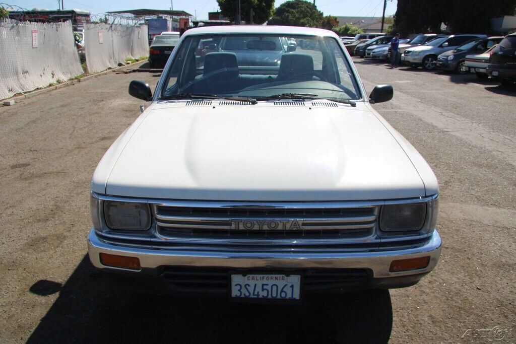 1989 Toyota Pickup - photo 10