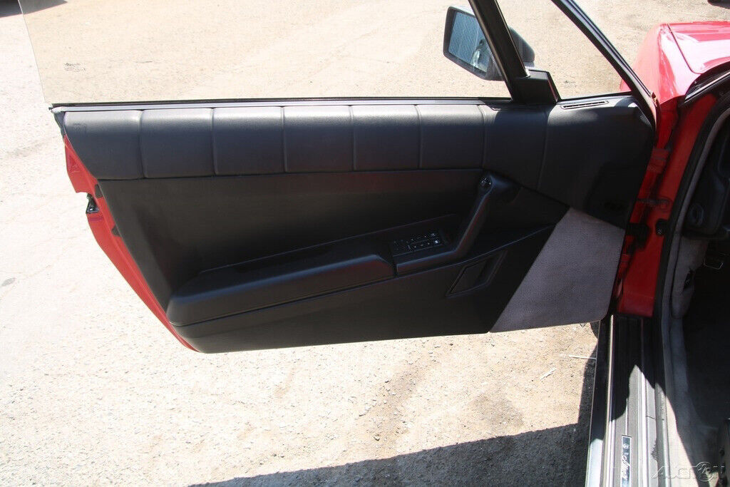 1990 Cadillac Allante - photo 12
