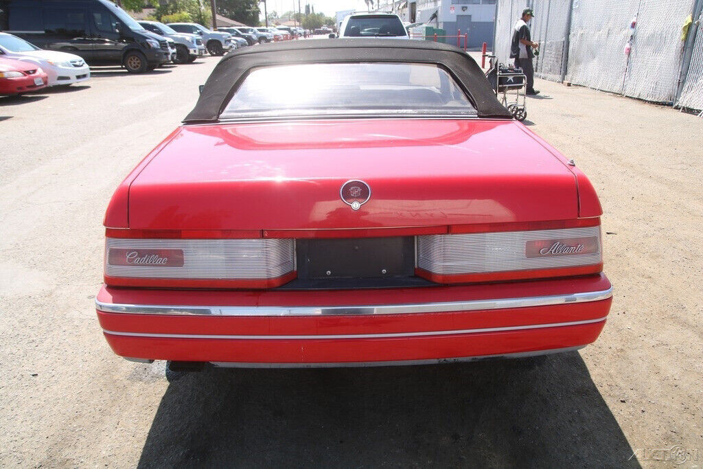 1990 Cadillac Allante - photo 6