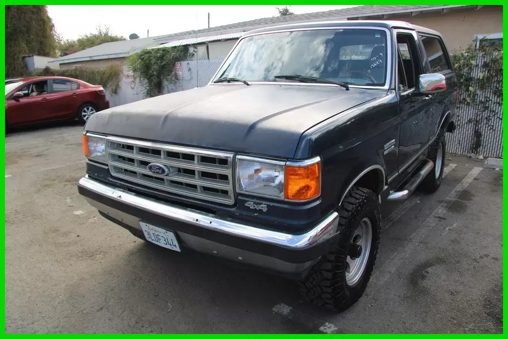 1990 Ford Bronco XLT