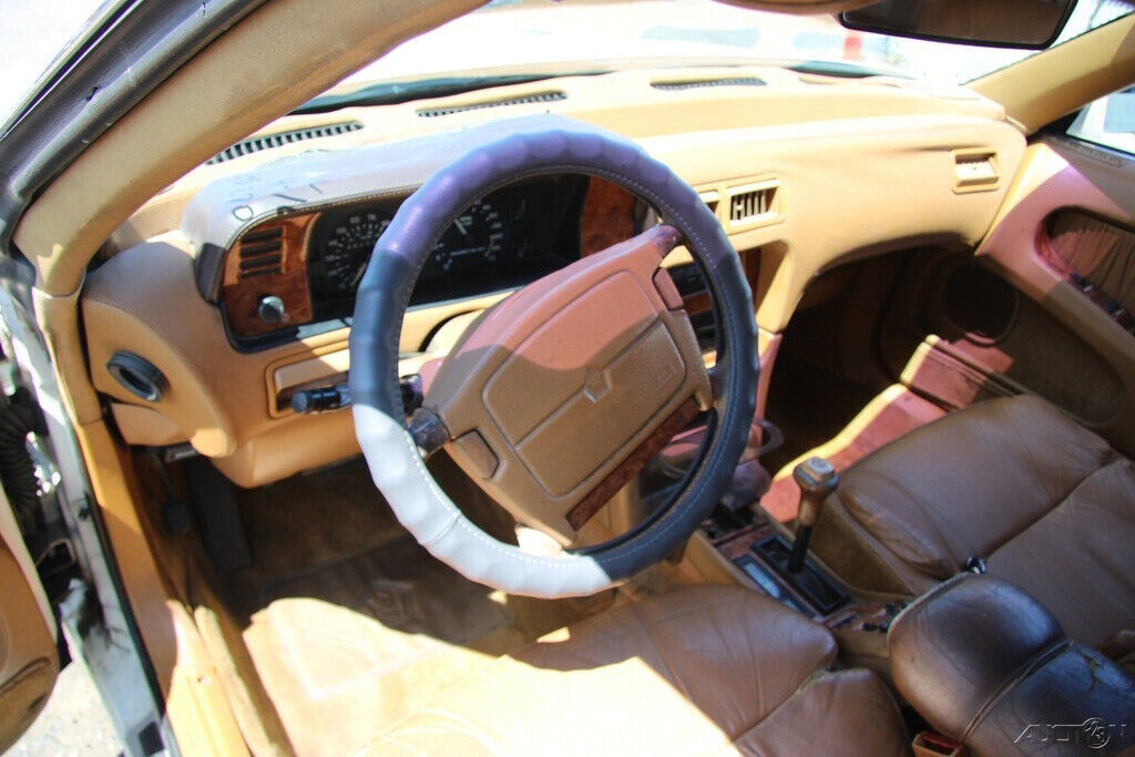 1991 Chrysler Town & Country - photo 12