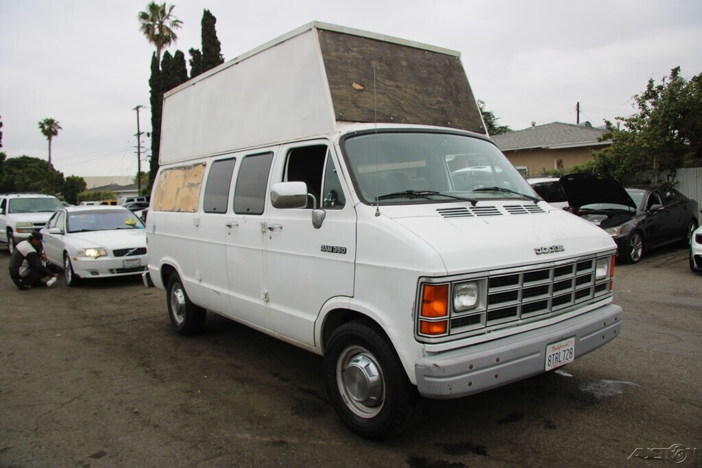 1991 Dodge Ram Van - photo 8