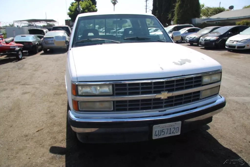 1993 Chevrolet C/K Pickup 1500 C1500 - photo 10