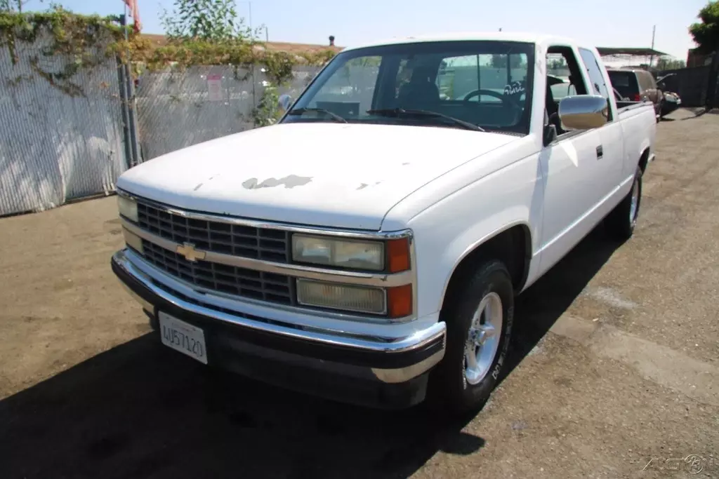 1993 Chevrolet C/K Pickup 1500 C1500 - photo 2