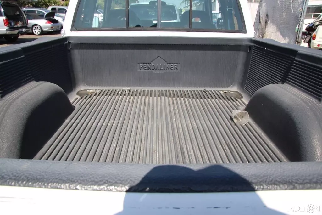 1993 Chevrolet C/K Pickup 1500 C1500 - photo 6