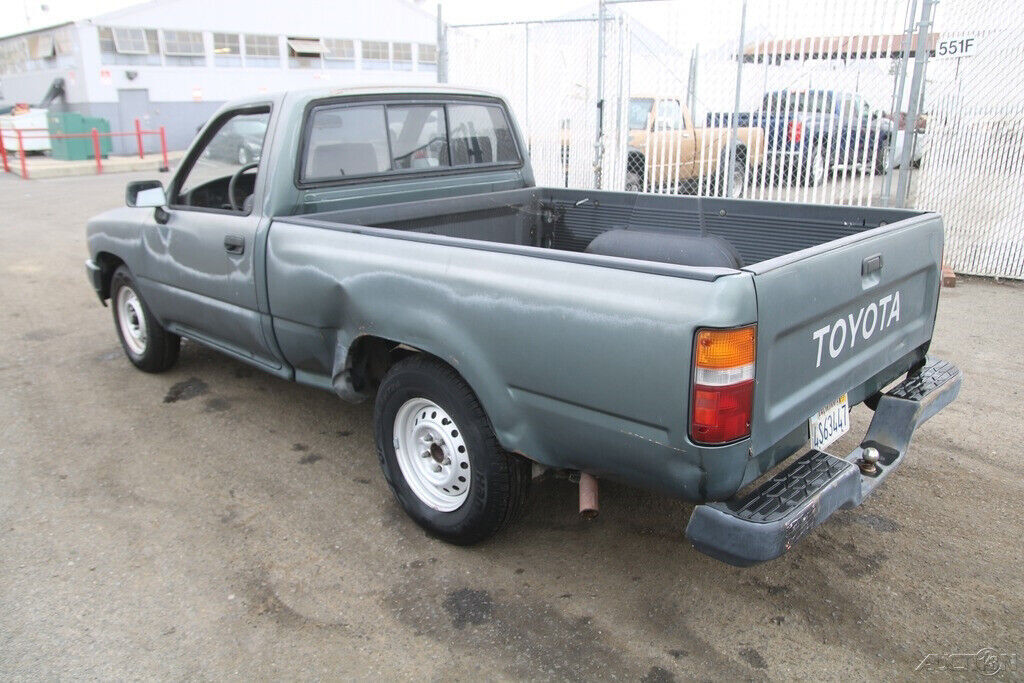 1993 Toyota Pickup - photo 4