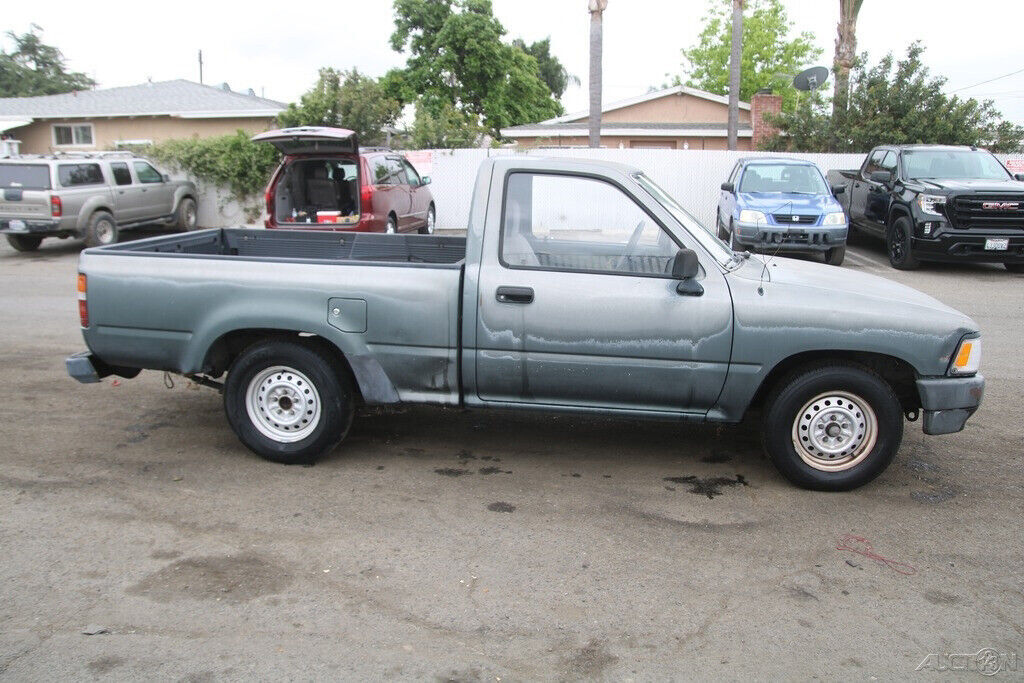 1993 Toyota Pickup - photo 7
