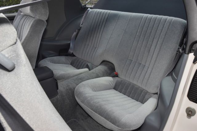 1990 Pontiac Firebird Formula 350 - photo 13