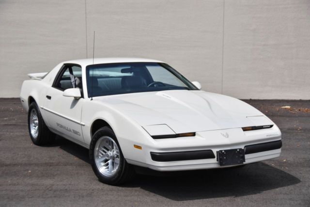 1990 Pontiac Firebird Formula 350 - photo 6
