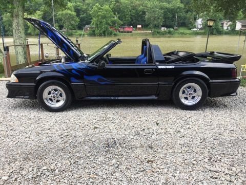 1990 Ford Mustang Blue and black - photo 2
