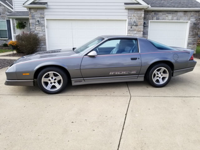 1988 Chevrolet Camaro 2dr Coupe IROC Z - photo 2