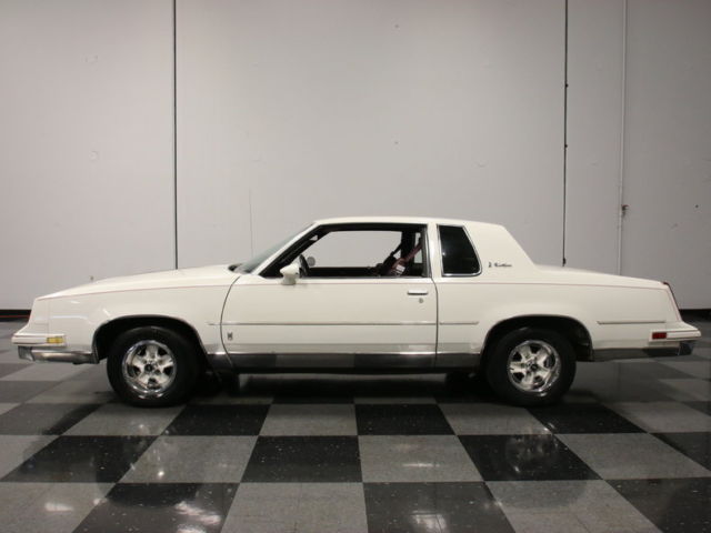 1985 Oldsmobile Cutlass Supreme - photo 2