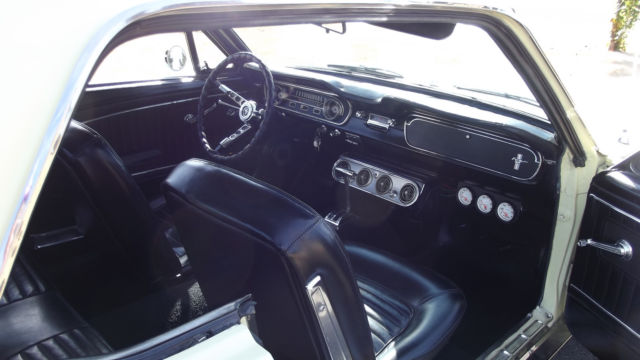 1965 Ford Mustang - photo 8