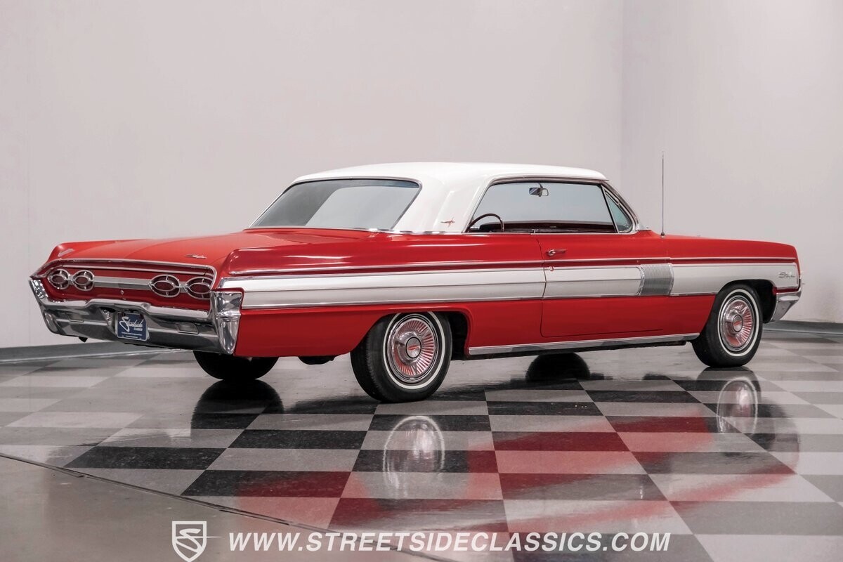 1962 Oldsmobile Starfire - photo 10