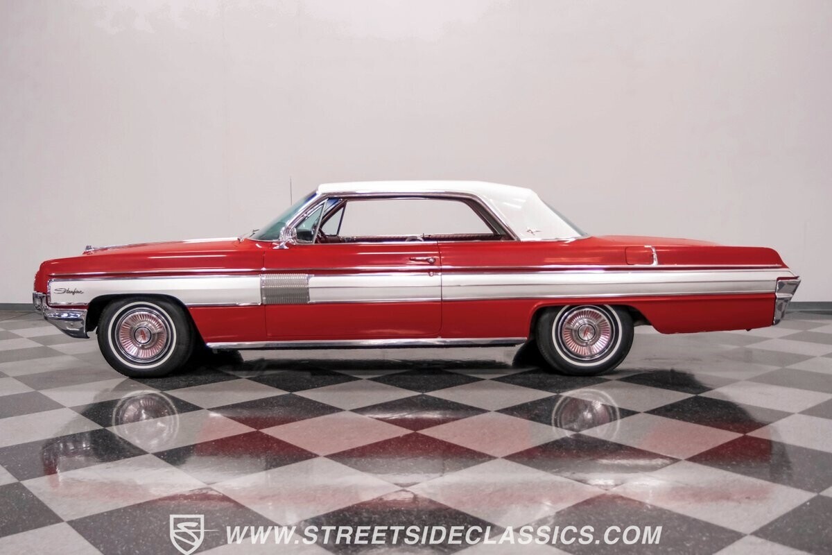 1962 Oldsmobile Starfire - photo 3