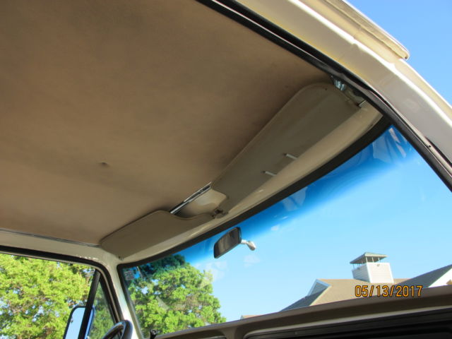 1977 Ford F-250 Custom - photo 9
