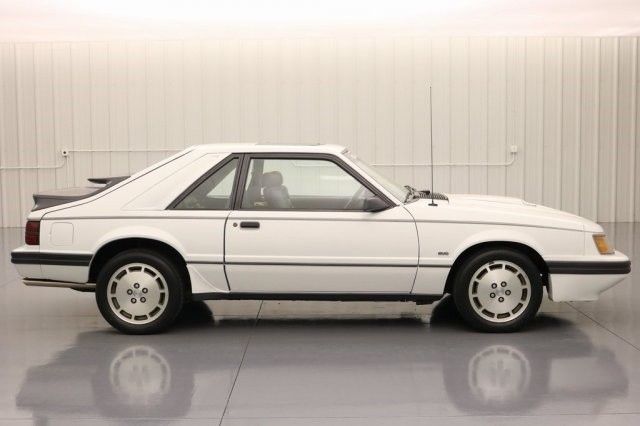 1986 Ford Mustang SVO 2.3 TURBOCHARGED 5 SPEED MANUAL 2 DOOR HATCHBACK MUSTANG - photo 2