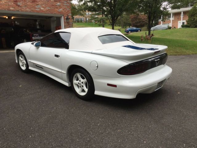 1994 Pontiac Firebird 25th Anniversary Trans Am - photo 9