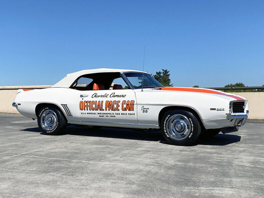 1969 Chevrolet Camaro SS/RS Indy 500 Pace Car Convertible - photo 2