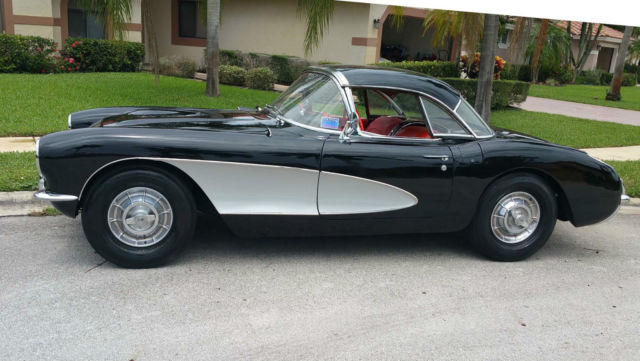 1957 Chevrolet Corvette - photo 2