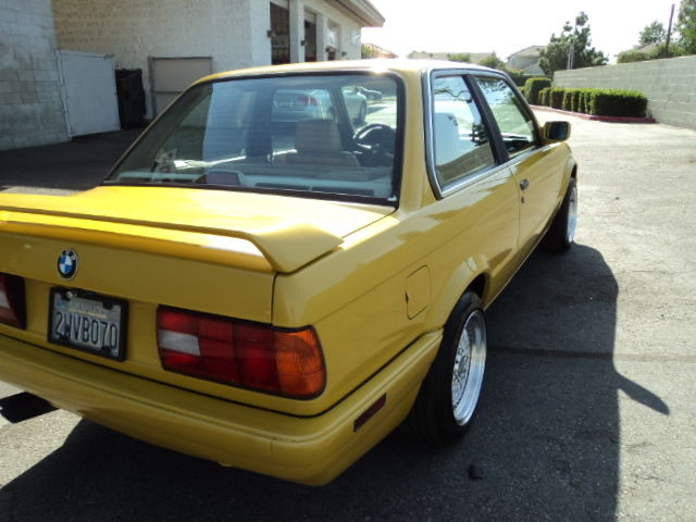 1991 BMW 3-Series 325i - photo 8