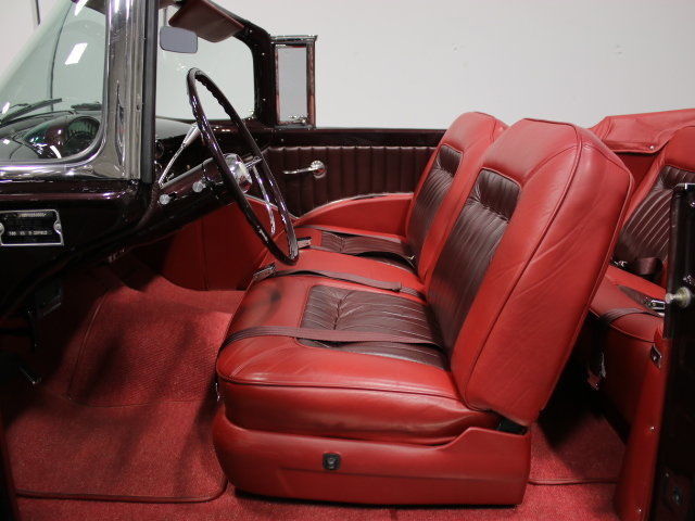 1955 Ford Fairlane Sunliner Restomod - photo 3